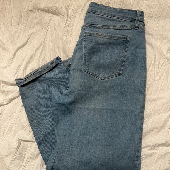 Denim - Nine West Light Wash Denim Jeans